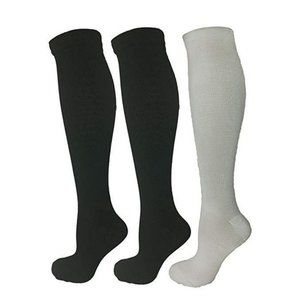 3 Pair B&W Large/X-Large Ladies Compression Socks,